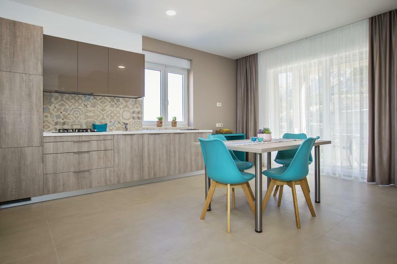 Apartments Capic Niko Baska  Bagian luar foto
