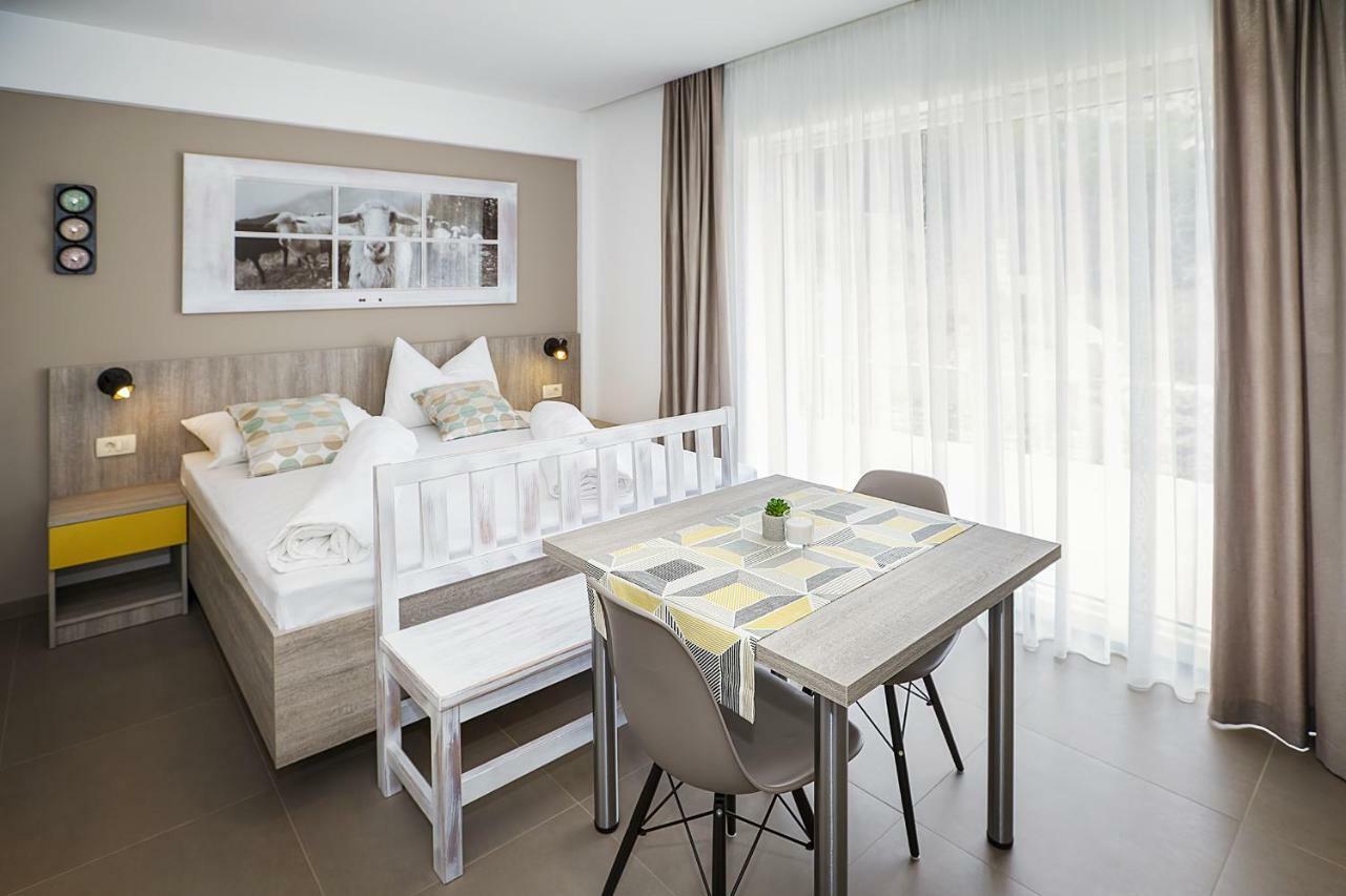 Apartments Capic Niko Baska  Bagian luar foto